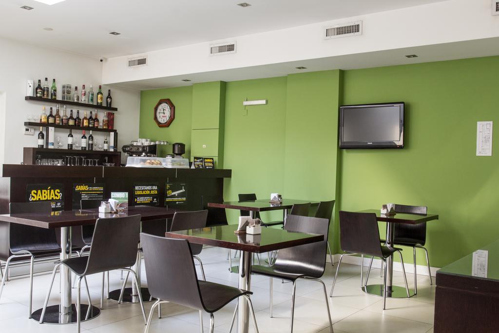 Agua Dulce Hotel 坦迪尔 外观 照片